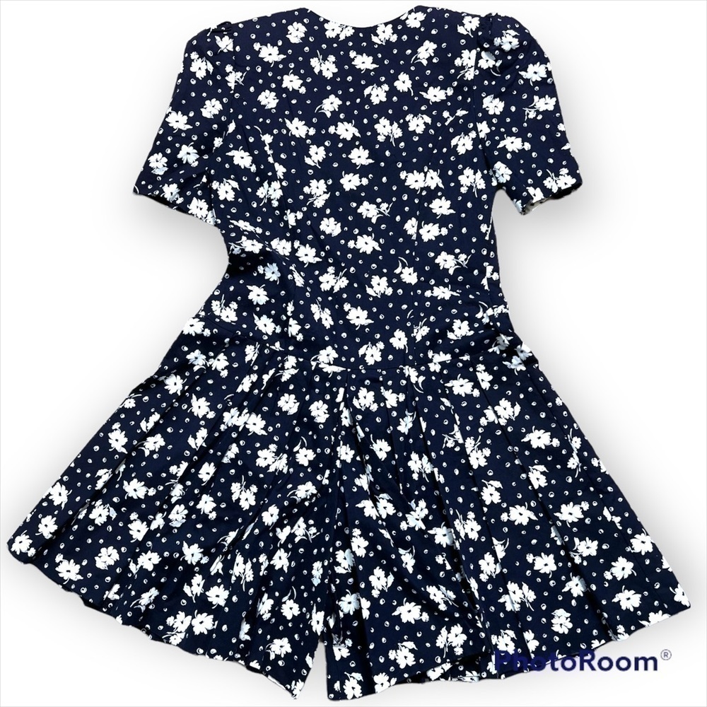 EJM ltd. Vintage 70’s-80’s floral print drop waist pliseé cotton romper, sz 12 - Picture 3 of 12